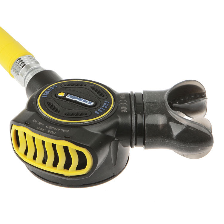 Apeks Egress 2nd Stage Octopus With Hose | Diving Sports Canada | Vancouver